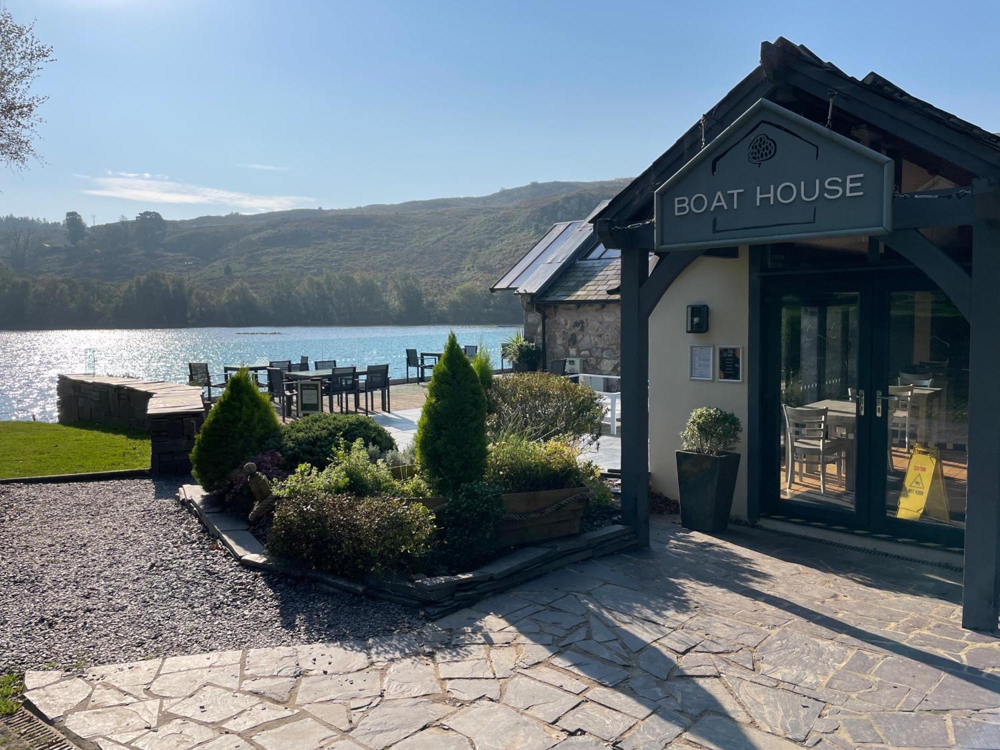 No 61 Brynteg Country & Leisure Retreat Villa Cwm-y-glo Exterior photo